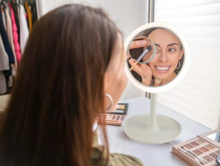 MAGS Make-up Mirror with Fan - MAGS